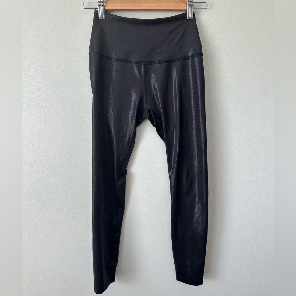 Beyond Yoga Shiney Black Legging